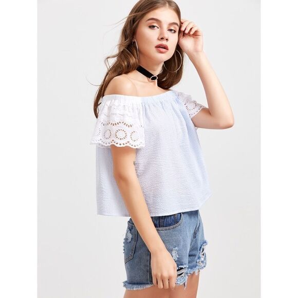 ✨Eyelet Embroidered Off The Shoulder Top✨ - Picture 2 of 5